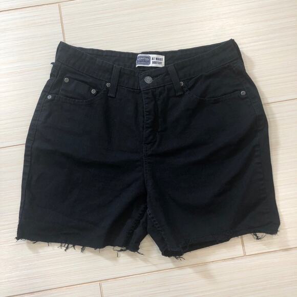 Levi’s Signature black midrise cut off Raw Hem denim shorts 12 - Picture 2 of 8